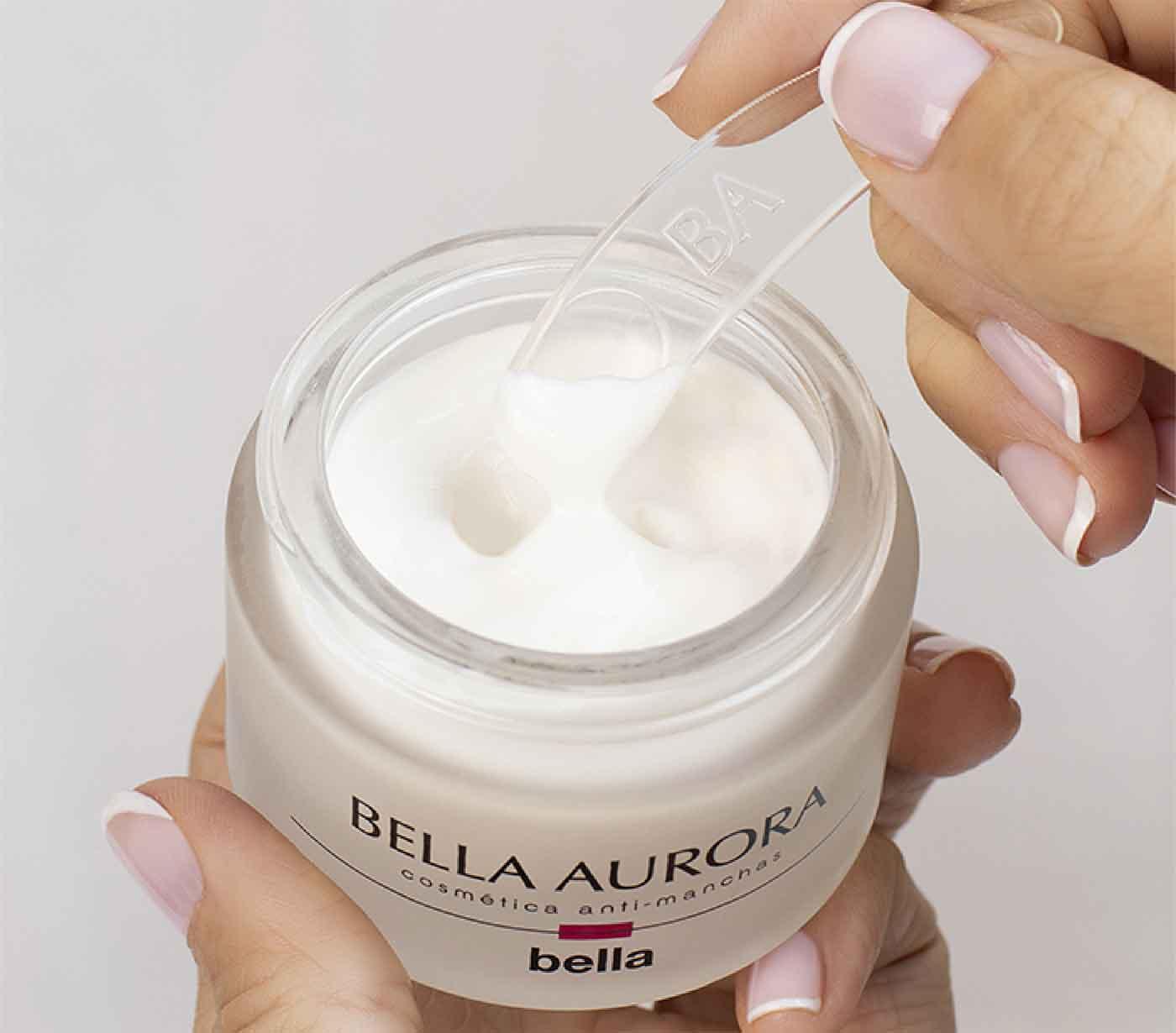 Bella Creme Multiaperfeiçoador Dia Pele Mista/Oleosa